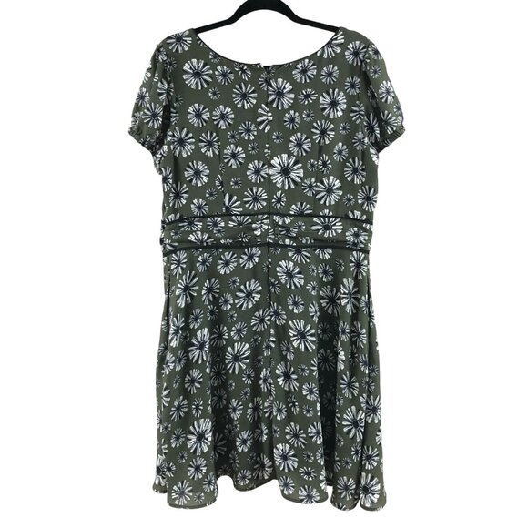 Wayward Fancies eShakti Custom Dress A Line Floral Daisies Olive Green XL/16 - Picture 2 of 5